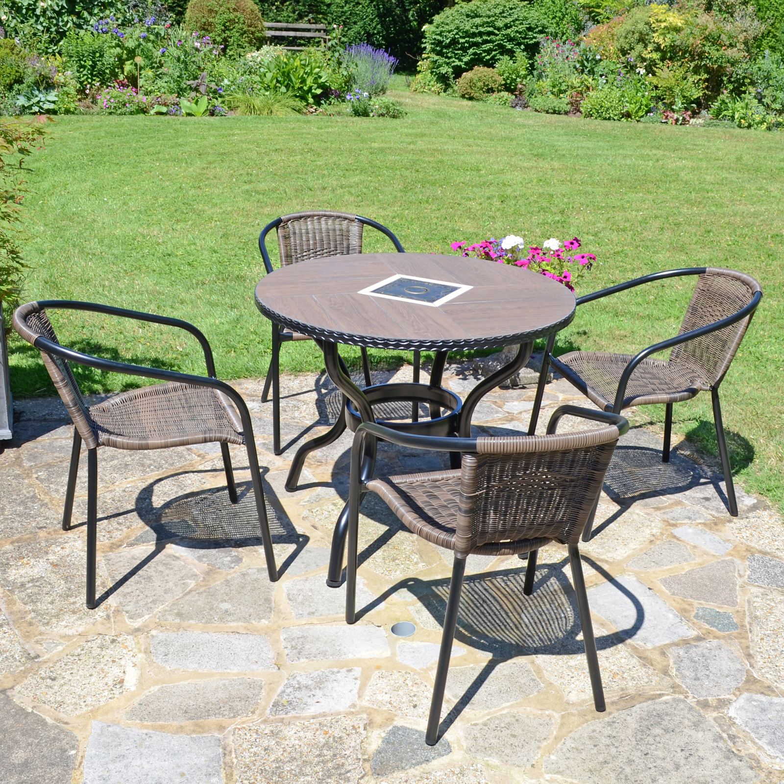 Exclusive Garden Haslemere 91 cm Round Table with 4 San Remo Chairs Garden Set Dining Set Dining Sets Exclusive Garden   