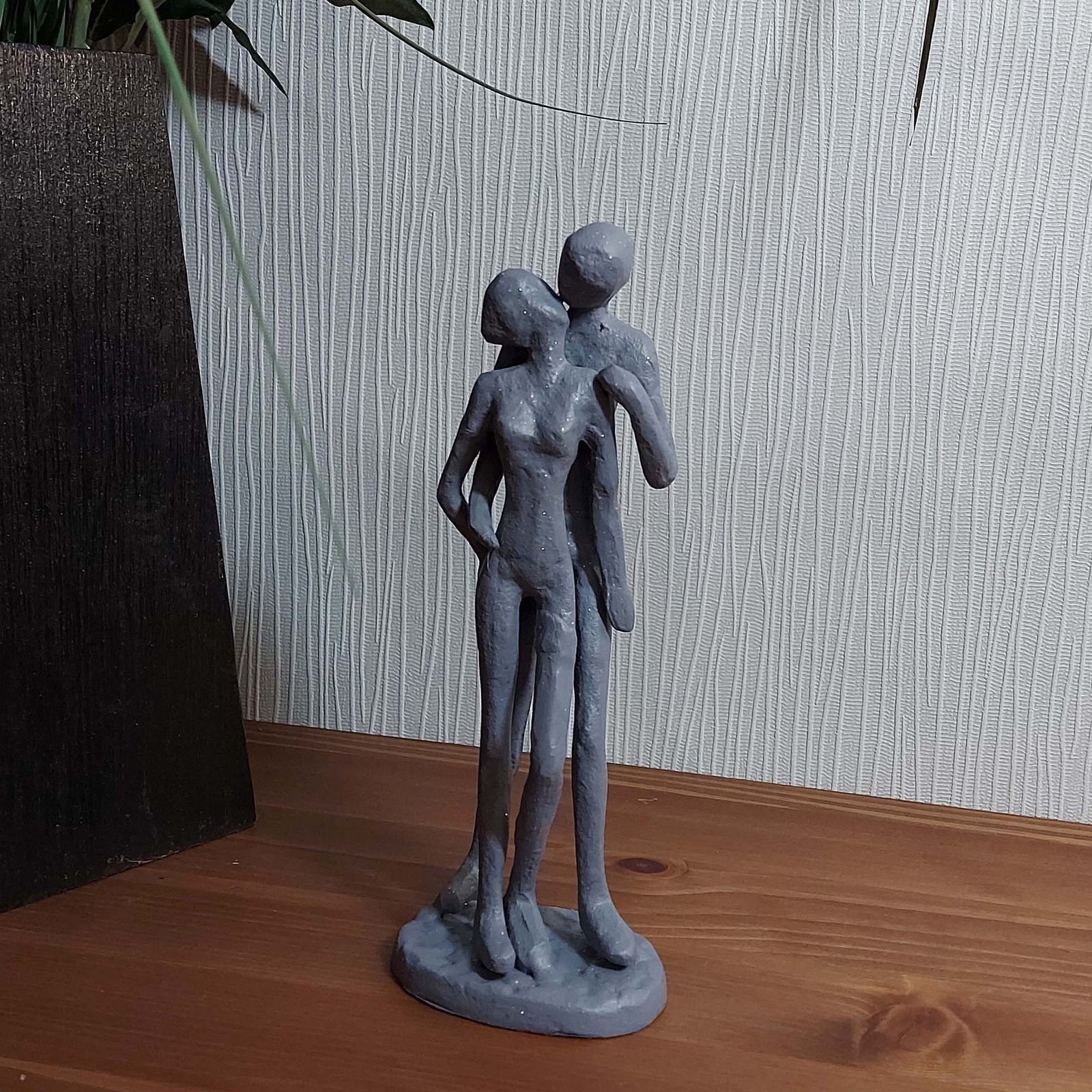 Elur Couple In Embrace Iron Figurine 18Cm Grey Shimmer Statue Statues Elur   