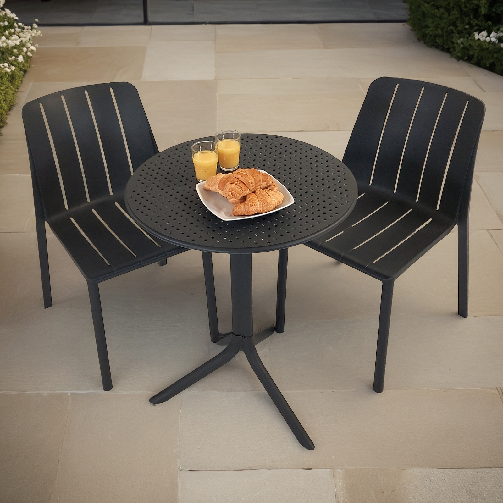 Nardi Step Garden Table With 2 Tiberina Bistrot Chair Set in Anthracite Dining Sets Nardi