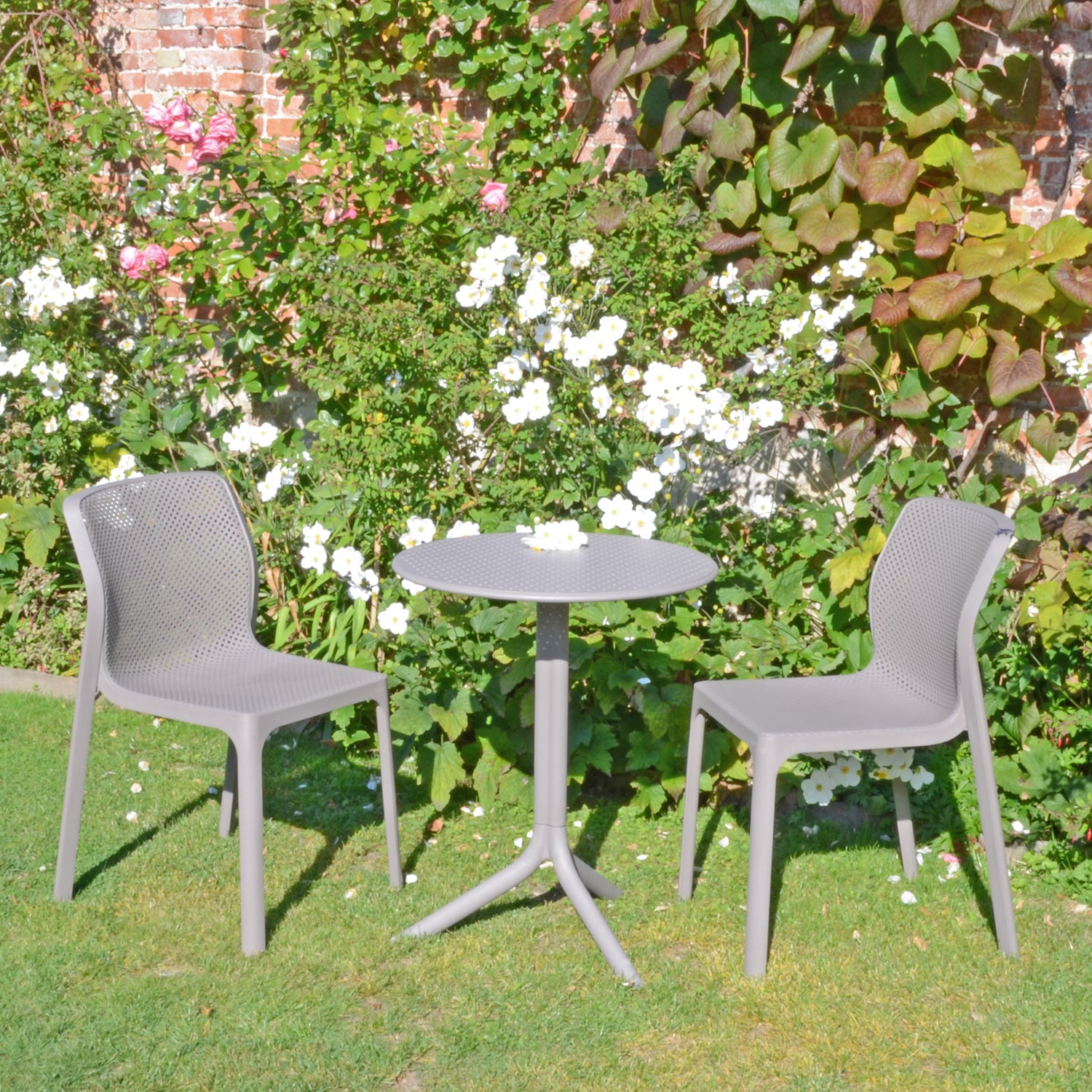 Nardi Step Table with 2 Bit Chairs Turtle Dove Grey Dining Sets Nardi   