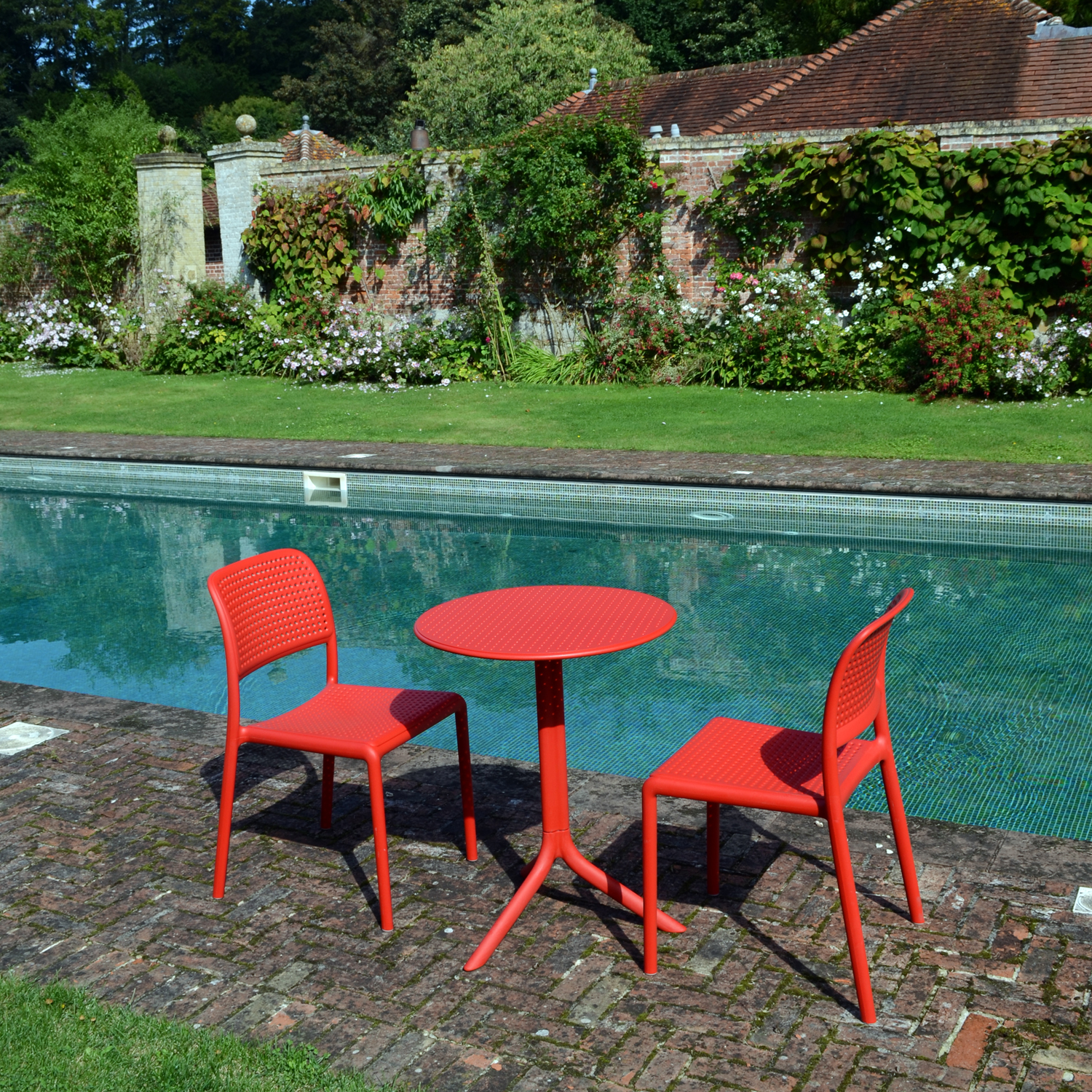 Nardi Red Step Garden Table with 2 Bistrot Chair Set Dining Sets Nardi   