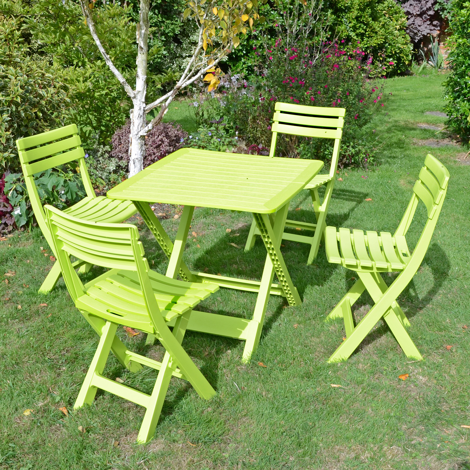 Trabella Brescia Folding Table With 4 Brescia Chairs Set Lime Green Dining Sets Trabella   